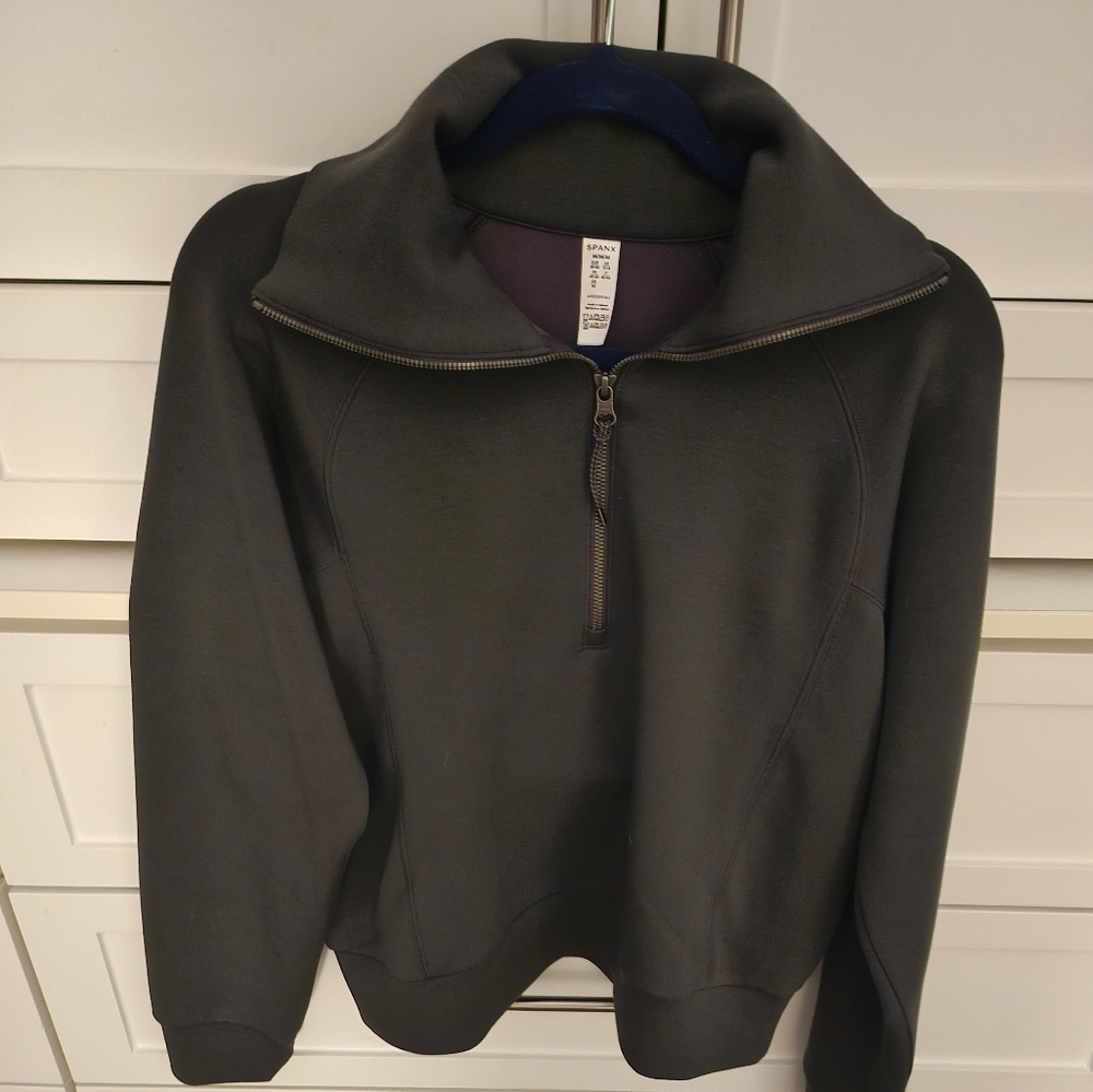Spanx Air Essentials Half zip
